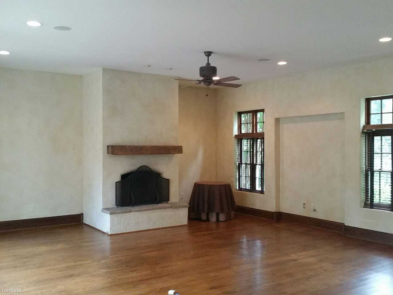 807 Sunset Dr - Photo 3 of 10