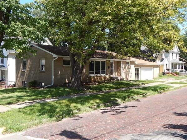 4405 10th Ave - Photo 3 of 43