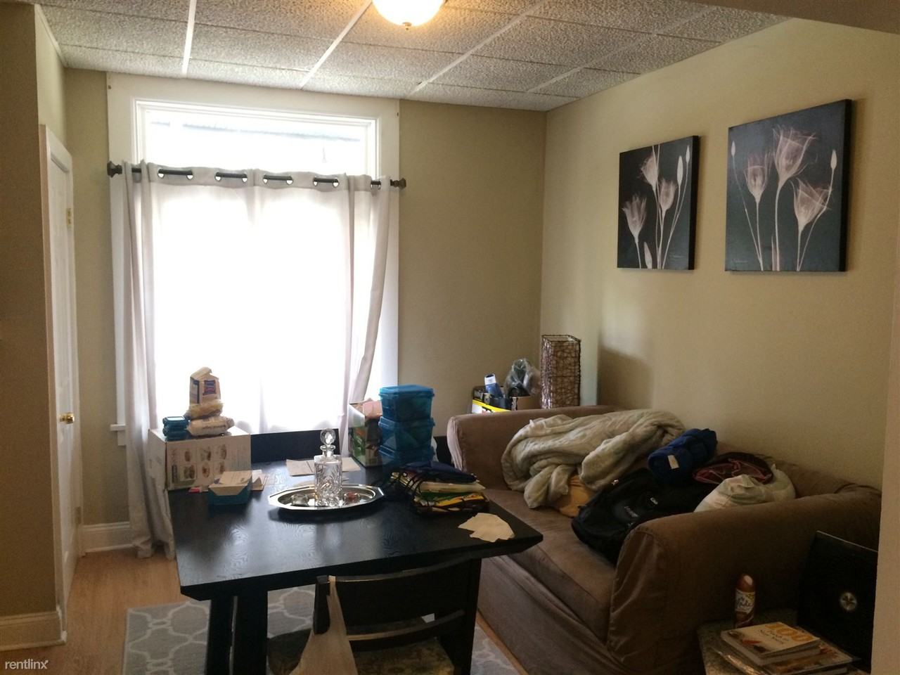 12 Wynne Ave - Photo 3 of 10