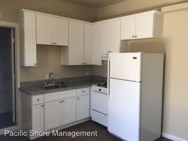 1111-1115 S Escondido Blvd - Photo 2 of 16