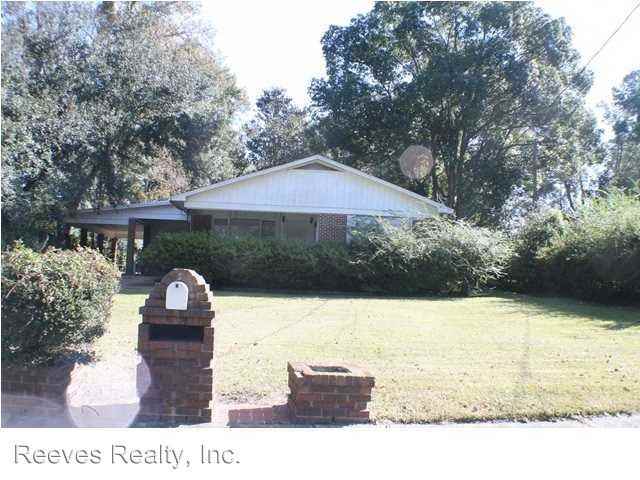 1457 Shelton Dr - Photo 3 of 3