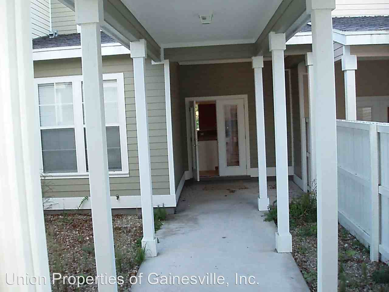 2646 SW 87 Way - Photo 3 of 14