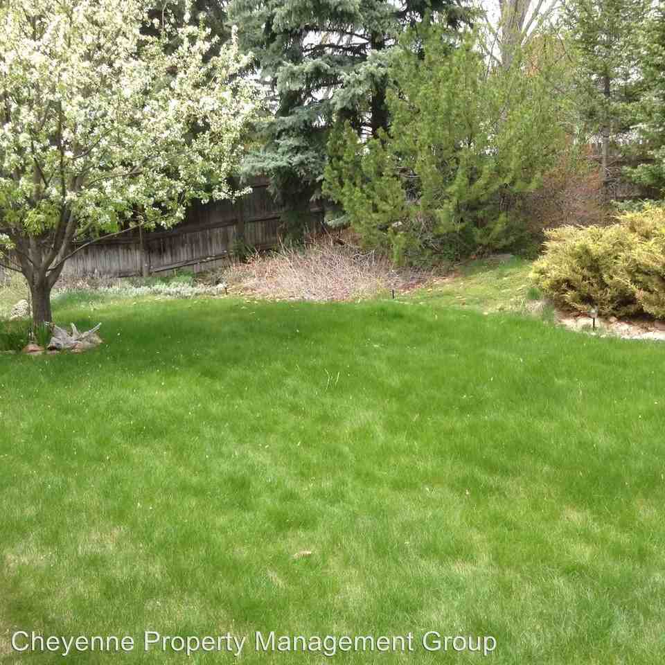 756 Silver Sage Ave - Photo 2 of 11