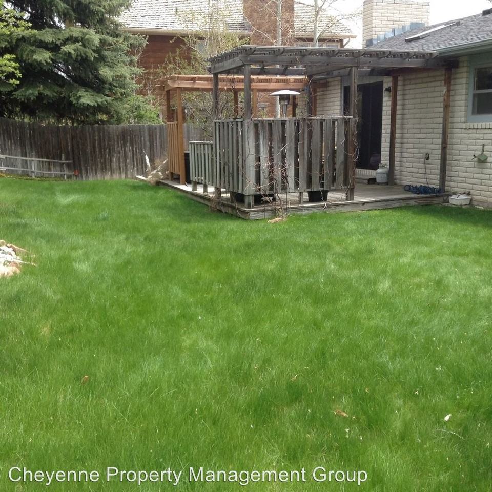 756 Silver Sage Ave - Photo 3 of 11