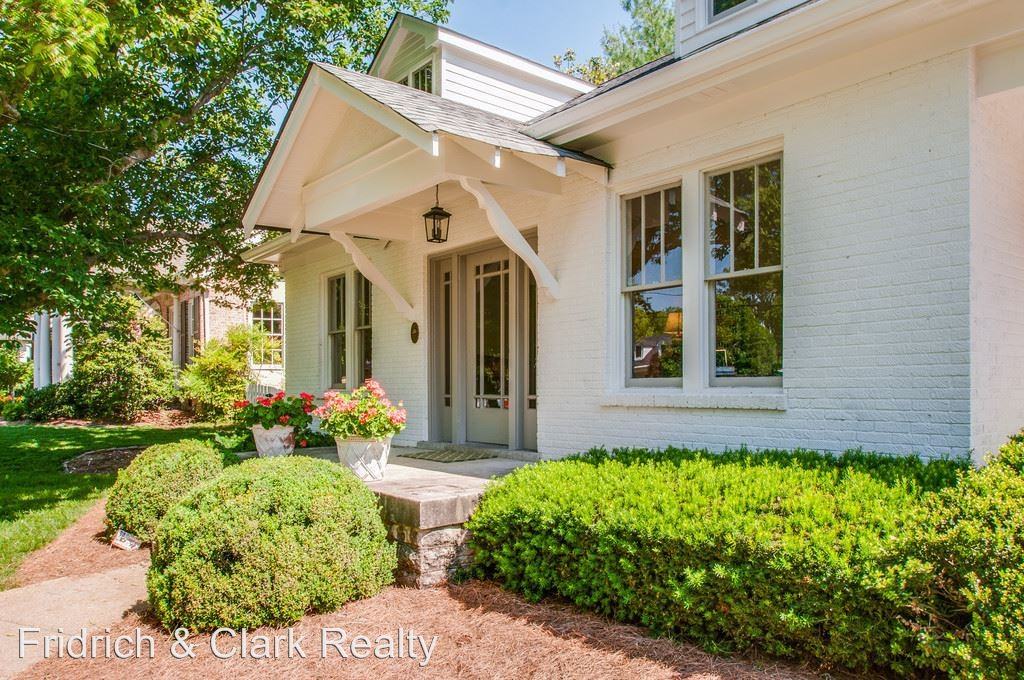 118 Windsor Dr - Photo 3 of 31