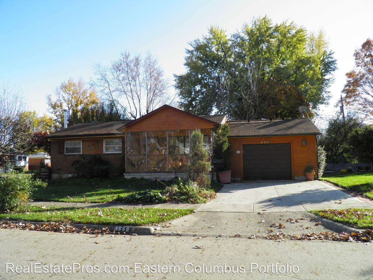 5569 Norcross Rd - Photo 3 of 20