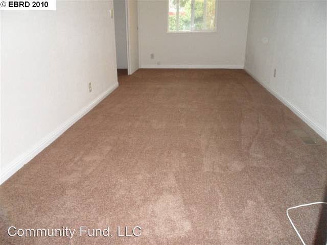 1204 78th Ave - Photo 2 of 5