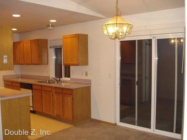 35501 92nd Ave Ct S - Photo 3 of 8