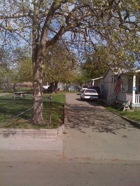 2618 Forrest St - Photo 2 of 6