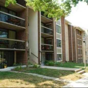 West Springfield Terrace - Photo 3 of 6