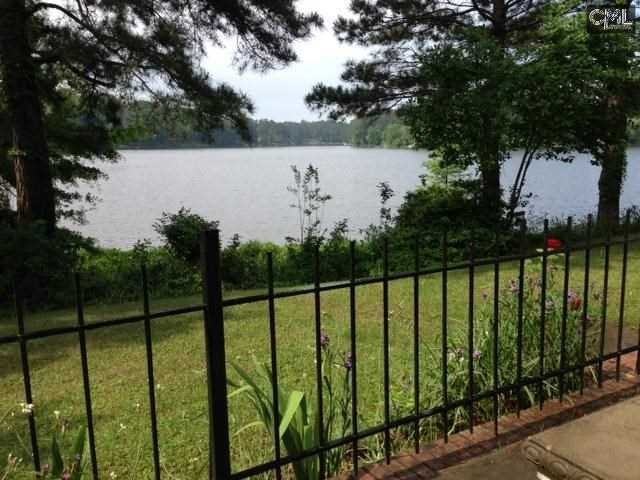 25 Arcadia Cove - Photo 3 of 28