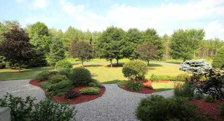 1823 Finch Winchester Boundary Road - Photo 2 of 12