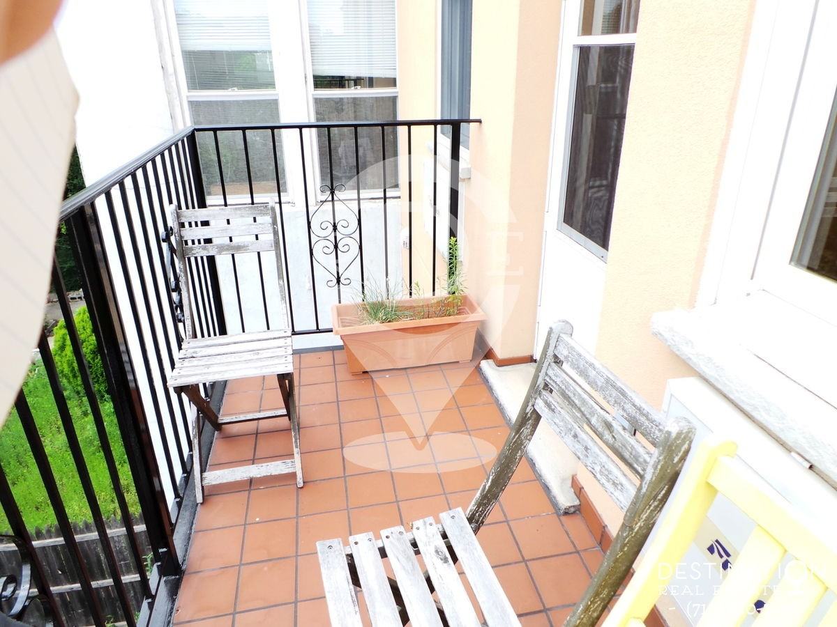 40 Dikeman St - Photo 2 of 24