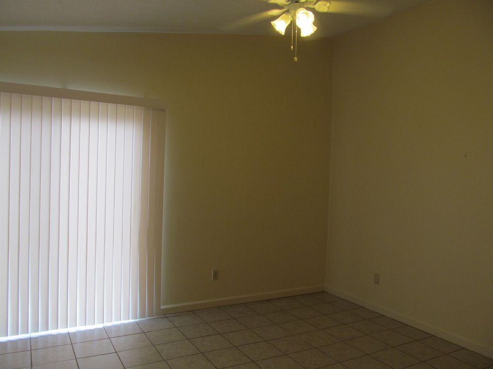 6218 Beach Dr #A - Photo 3 of 9