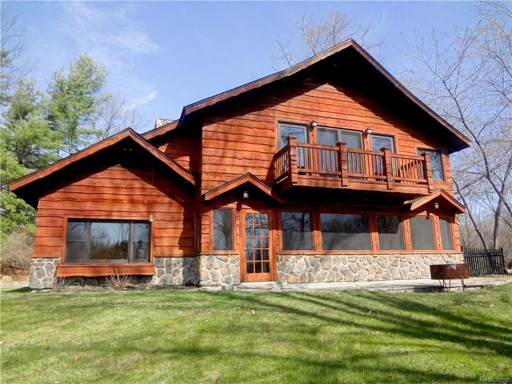 1155 Turtle Creek Ln - Photo 2 of 47