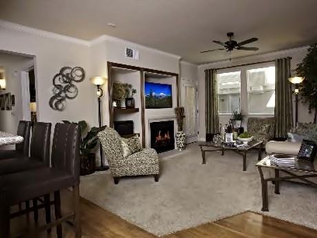 The Alexander at South Virginia - Photo 2 of 6