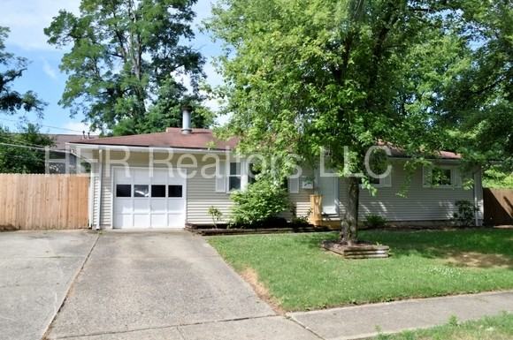 5029 Brinwood Pl - Photo 3 of 18