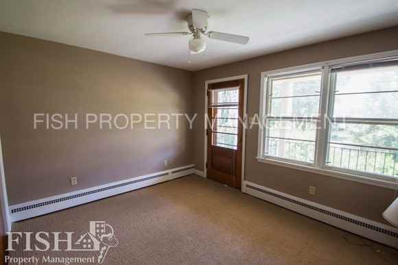 108 W Mountain Ave - Photo 3 of 10