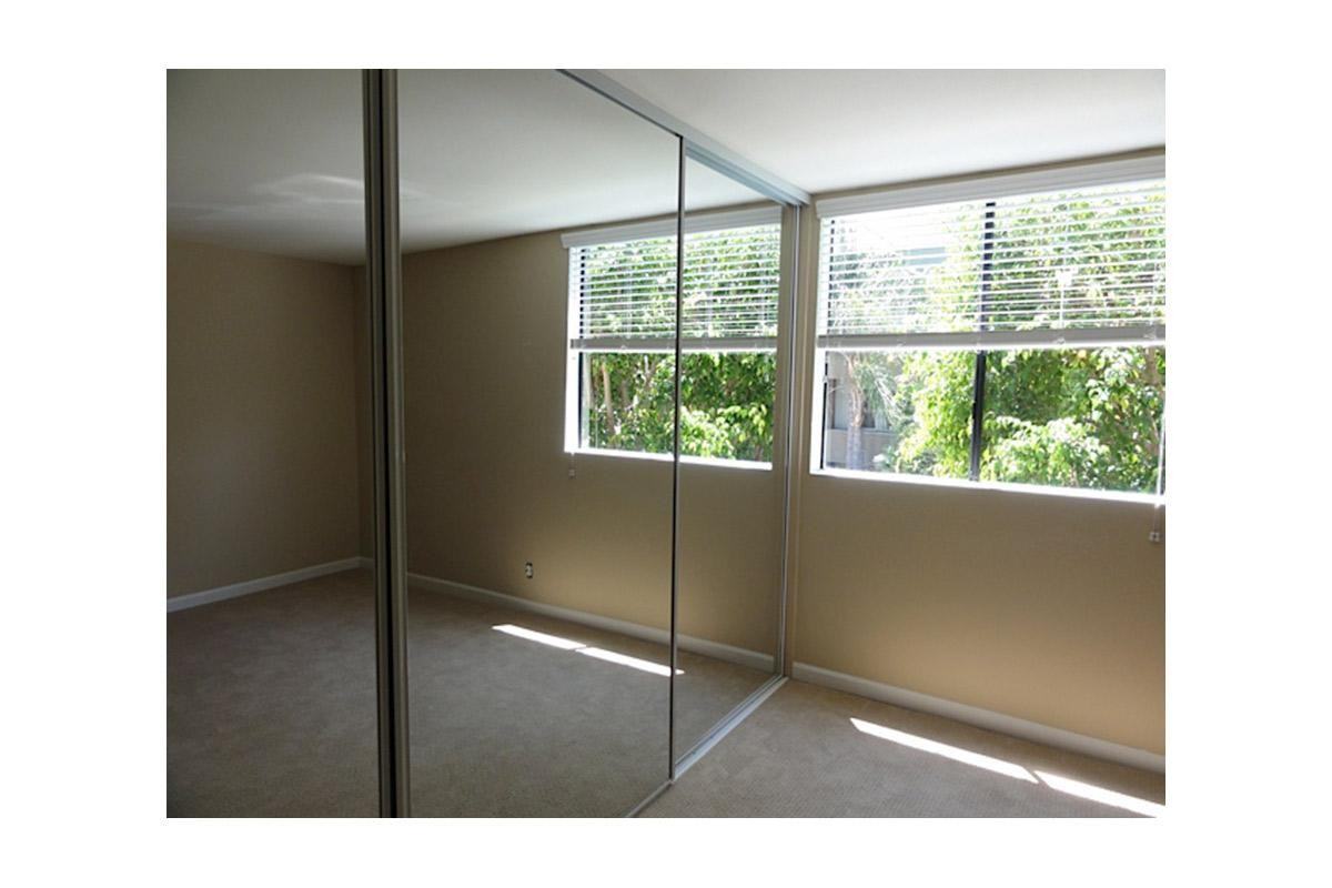 The Pinnacle - Photo 3 of 10