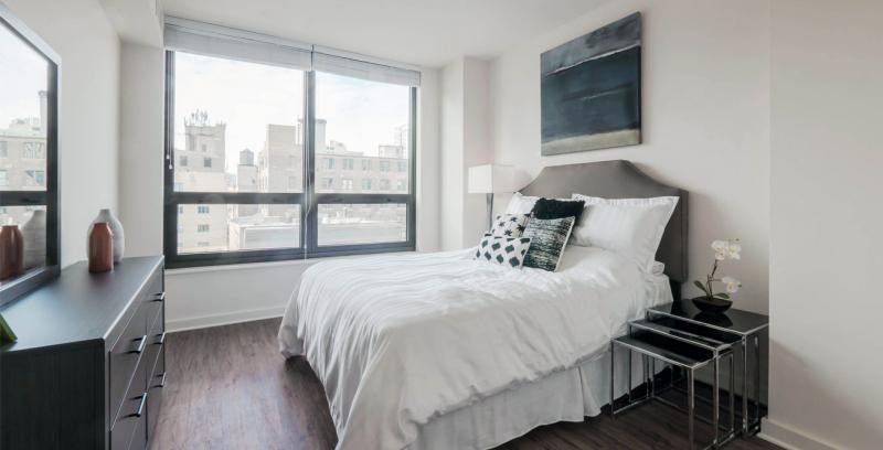 N Wells St #504