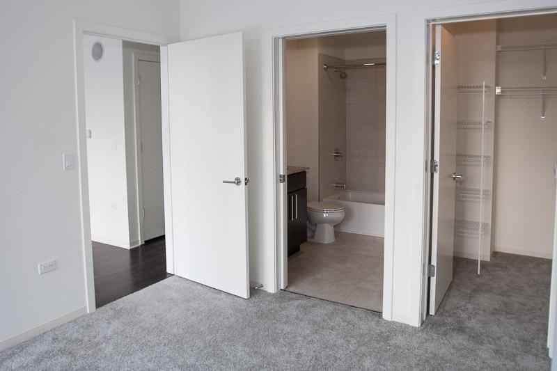 W Washington Blvd #881