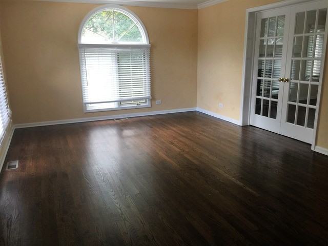 732 Forest Glen Ln - Photo 2 of 25