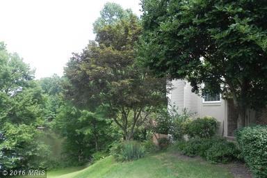 15645 Montview Dr - Photo 2 of 30