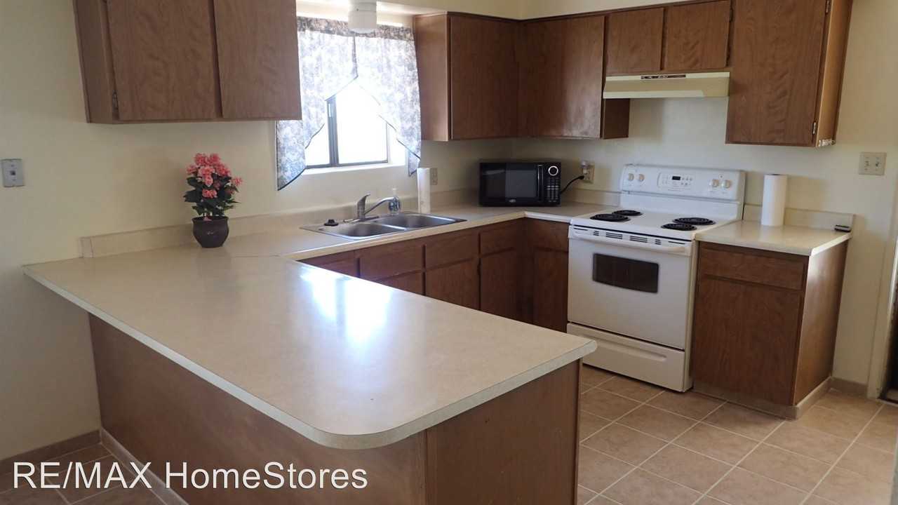 5489 E Madalein Dr - Photo 3 of 19