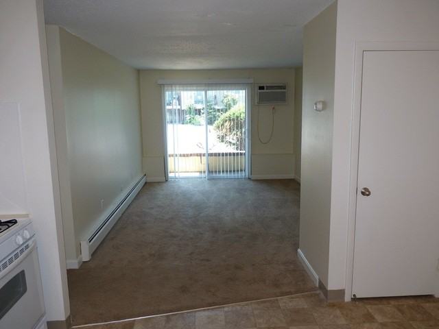 South Coast Landings - Photo 2 of 33