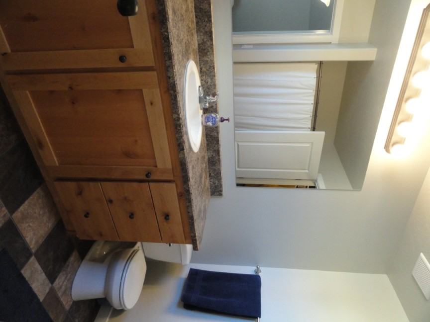 2420 Nibley Rd - Photo 3 of 10