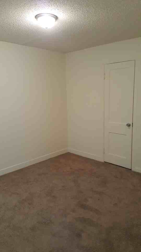 7300 Standard St - Photo 3 of 11