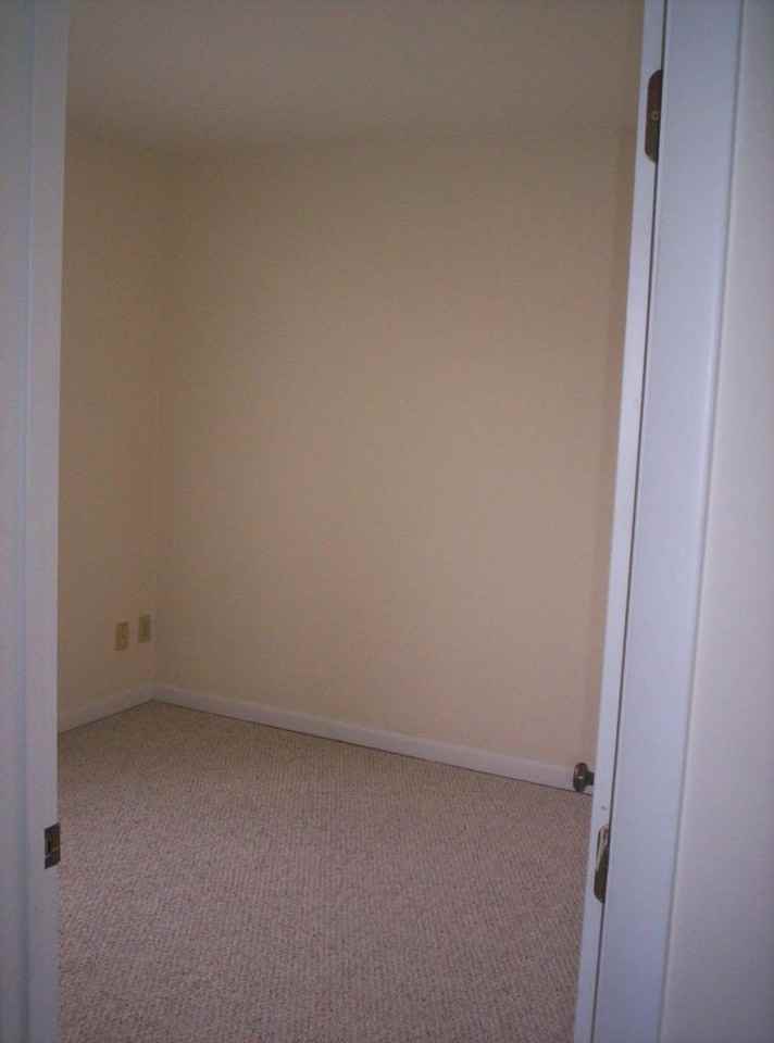 7125 Woods Crossing Dr - Photo 3 of 20