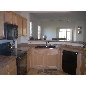 2520 W Fawn Dr - Photo 2 of 10