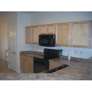 2520 W Fawn Dr - Photo 3 of 10