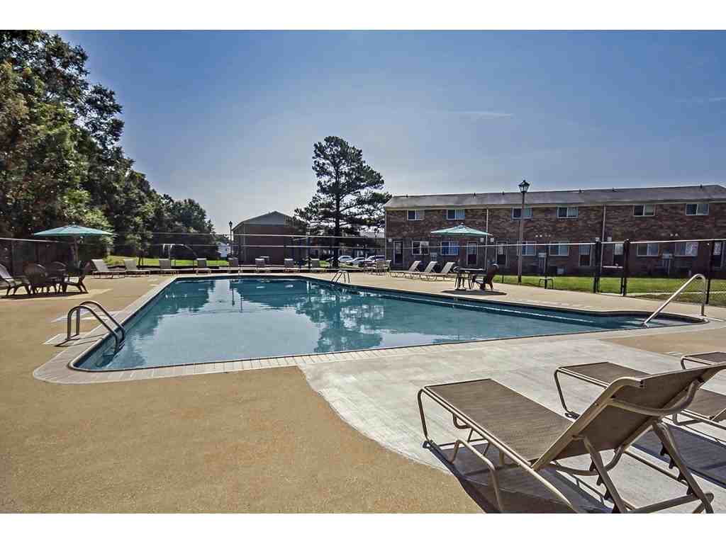 Aden Park & Glenway Green Apartments 435 German School Rd, Richmond