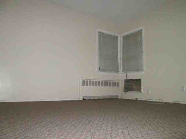 197 Catherine Ave - Photo 2 of 5