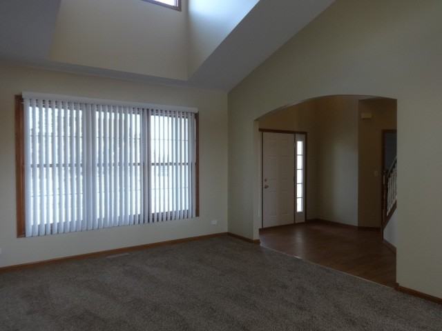 21410 Breton Rd - Photo 2 of 24