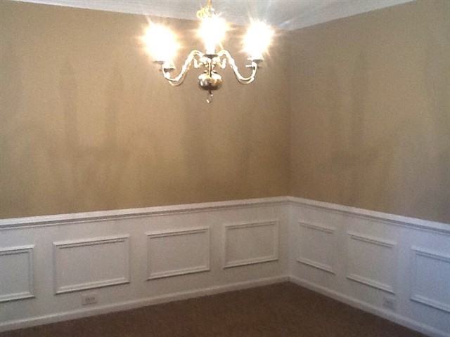 110 Holbrook Ln - Photo 2 of 13