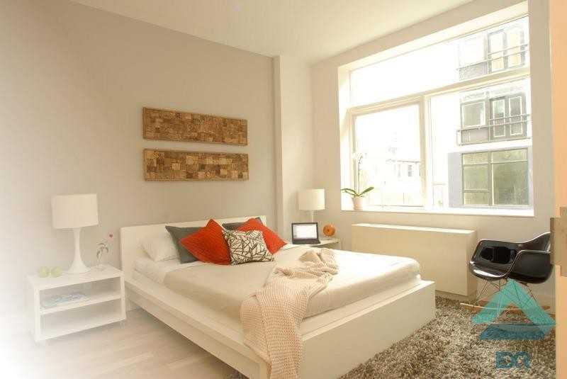 Central Ave & Troutman St #221