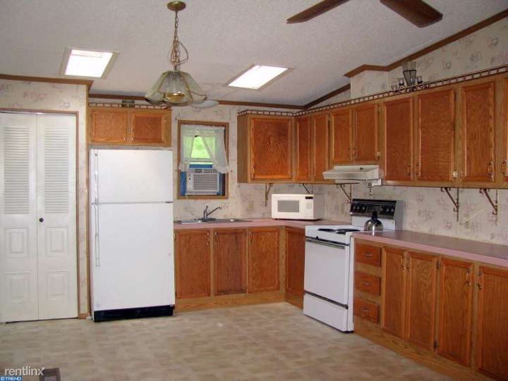 71 Hart Rd - Photo 3 of 5