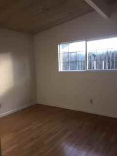 1738 Luxton St - Photo 2 of 9