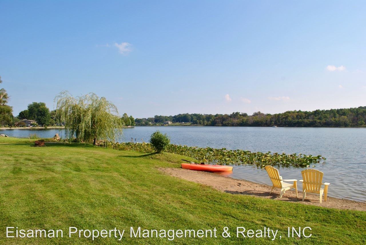 1118 Round Island Dr - Photo 3 of 38