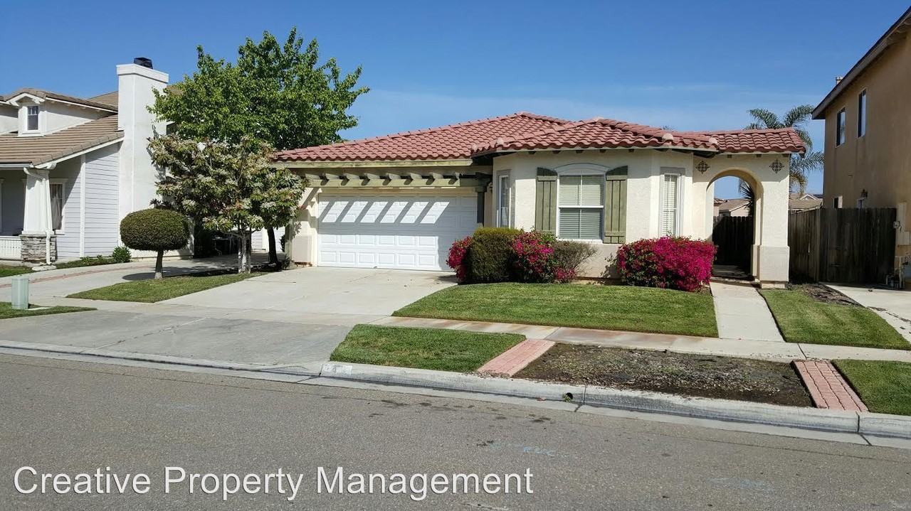 849 Sloan Terrace - Photo 2 of 18