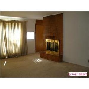 2438 E 57th St - Photo 2 of 6
