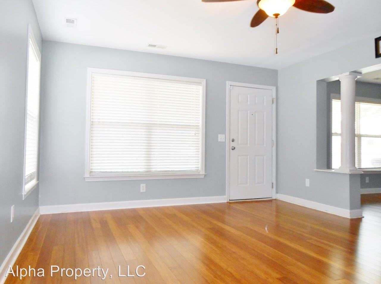 112 Provence St - Photo 2 of 15