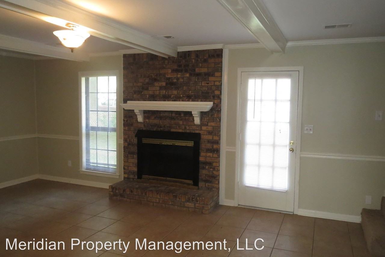 6075 N Shallowhill Dr - Photo 3 of 10