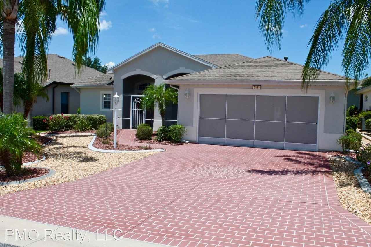 5111 Ironsides Ct - Photo 2 of 37