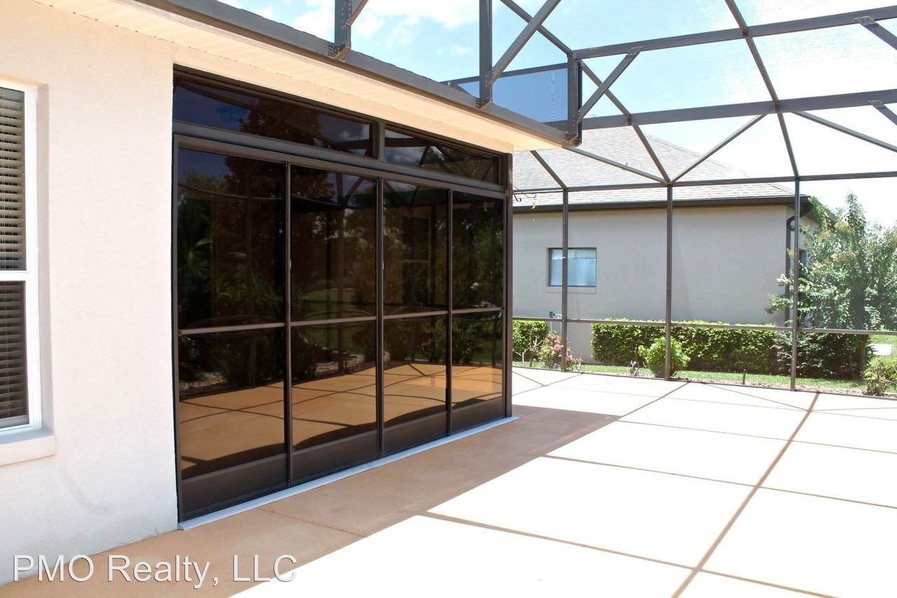 5111 Ironsides Ct - Photo 3 of 37