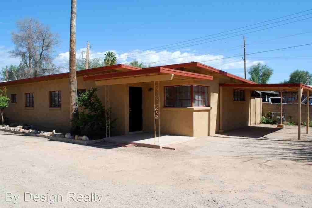 3551 E Water St - Photo 2 of 16