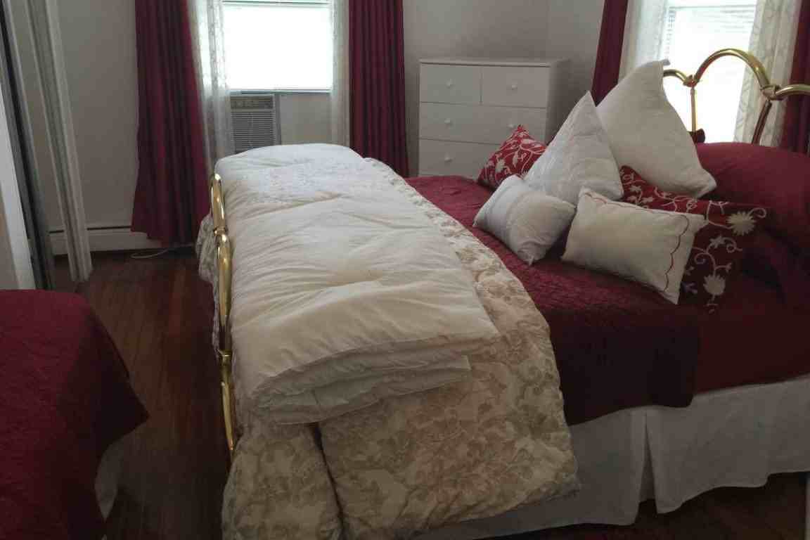 112 Westervelt Ave - Photo 3 of 14